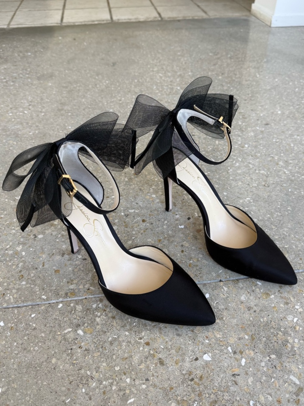 Jessica Simpson Phindies Bow Ankle-Strap Pumps Size 8.5